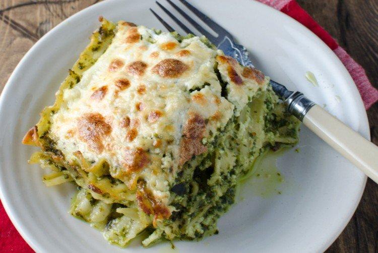 Lasagne à la viande hachée et sauce pesto