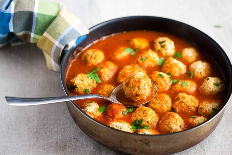 Émincé de hérissons au riz et aux champignons