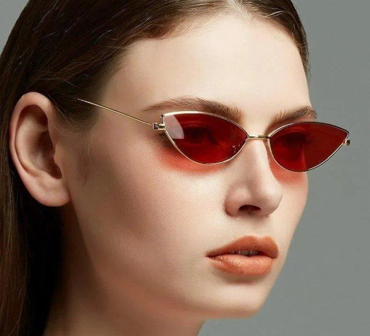 Lunettes de soleil pour femmes à la mode 2021 - photo