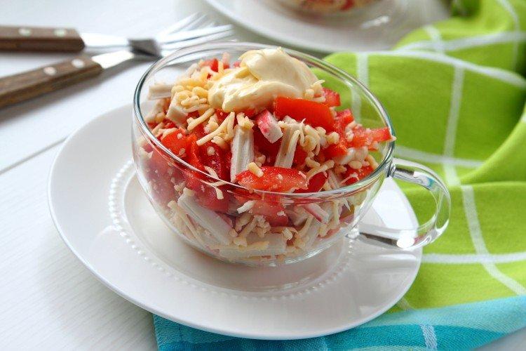 Salade de crabe aux tomates