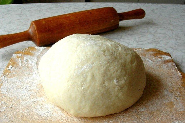 Pâte pour blancs avec levure crue