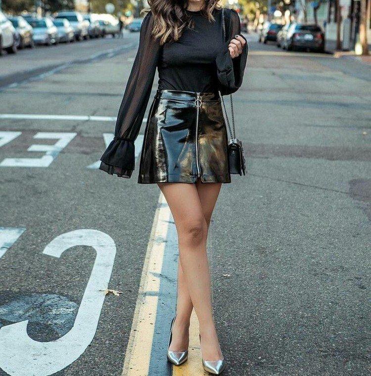 Jupes en cuir à la mode 2021 - photos et idées