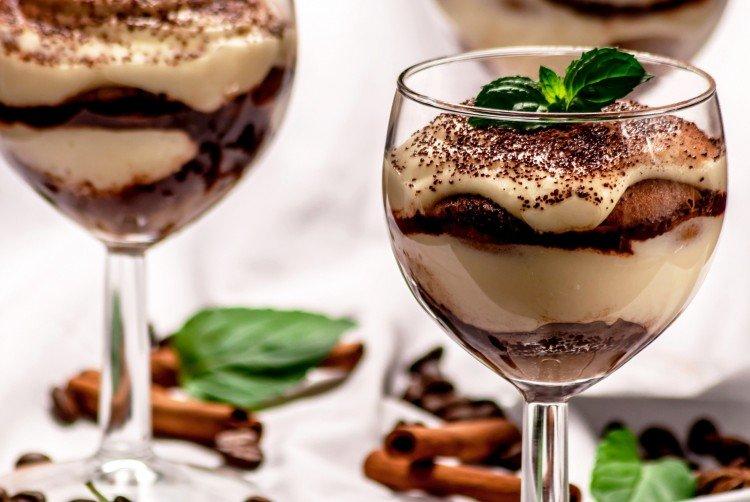 Panakota tiramisu