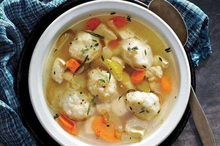 Soupe aux boulettes de farine de riz