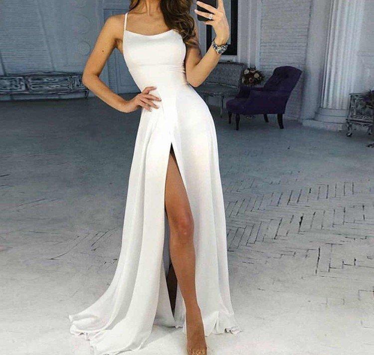 Robes de soirée avec découpes