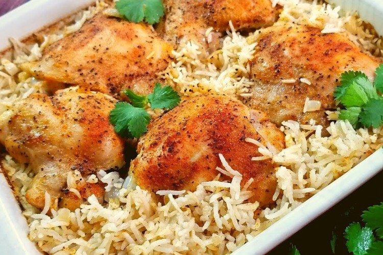 Cuisses de poulet avec riz au four