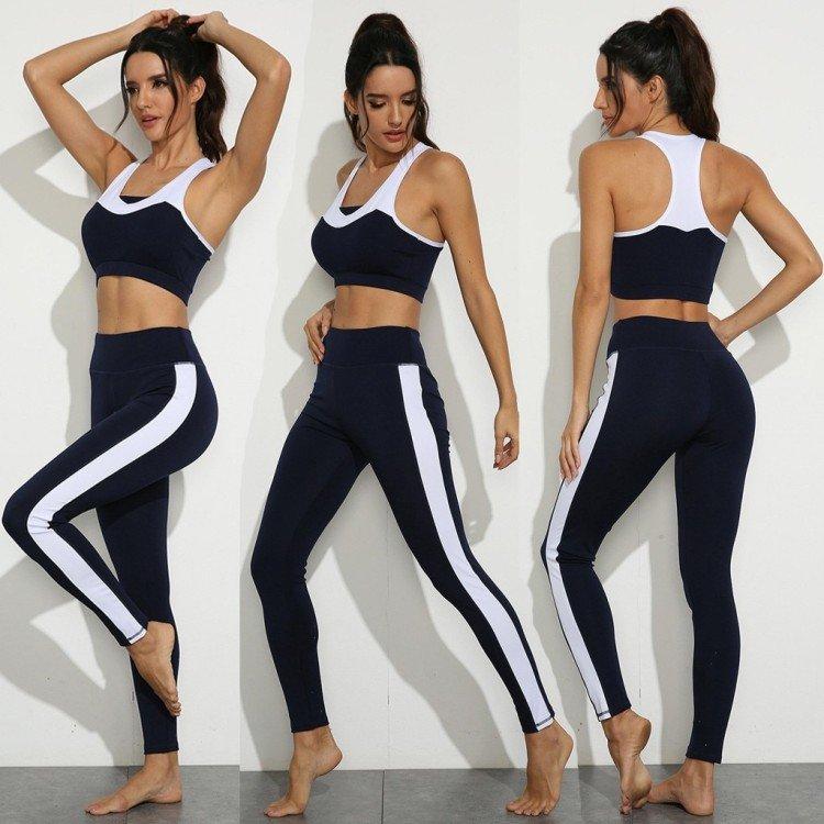 Survêtements pour femmes à la mode 2021 - photo