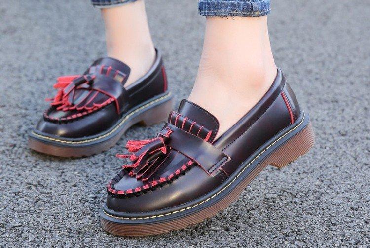 Chaussures pour femmes à la mode 2021 - photos et idées