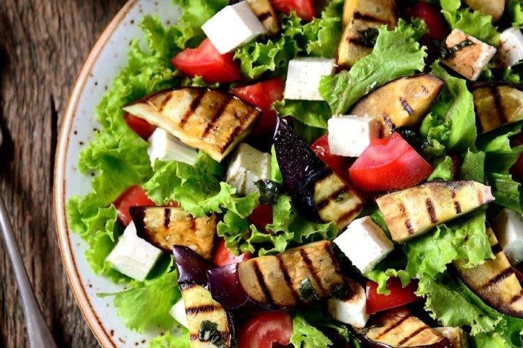 Salade d'aubergines et mozzarella