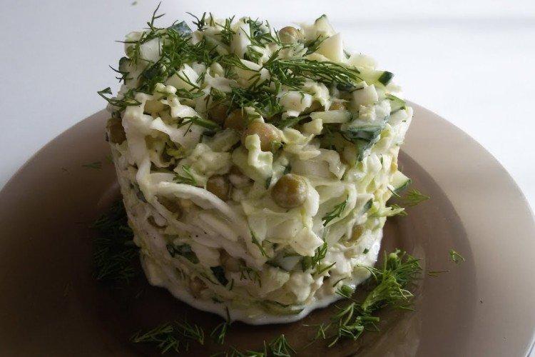 Salade de petits pois et chou chinois