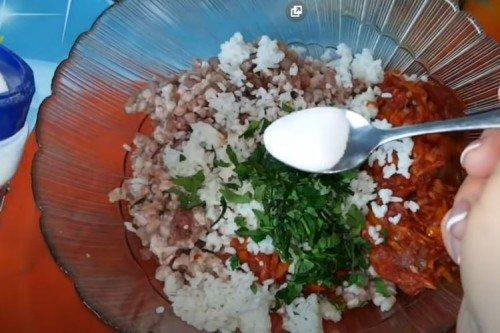 Rouleaux de chou de Pékin au four