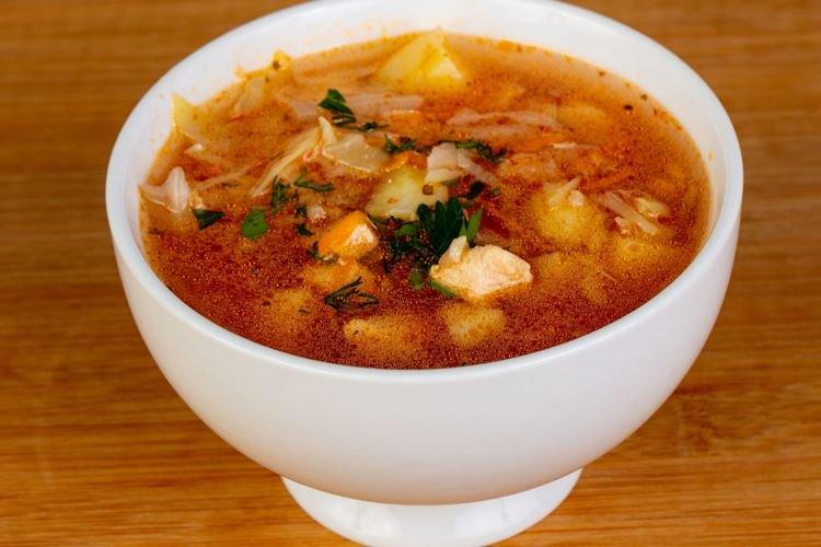 Soupe aux choux avec choucroute et millet