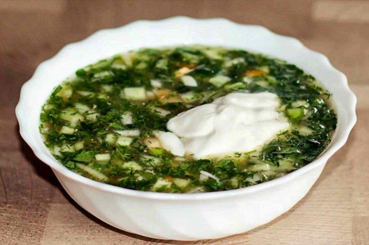 Okroshka au kvas et au radis