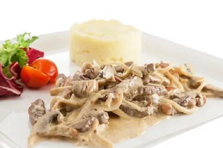 Boeuf stroganoff au lait