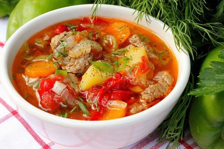 Shurpa de boeuf au céleri