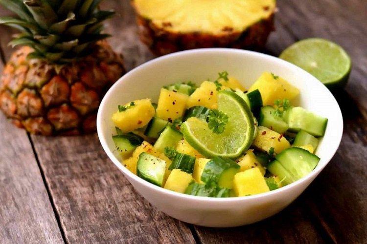 Salade de concombre et ananas