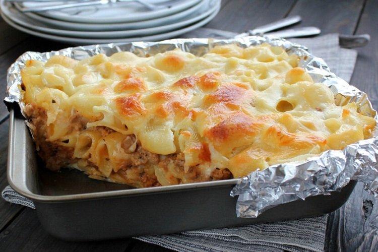 Casserole de poulet, macaroni et fromage