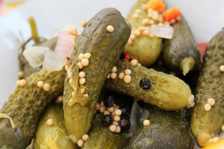 La recette classique des concombres légèrement salés