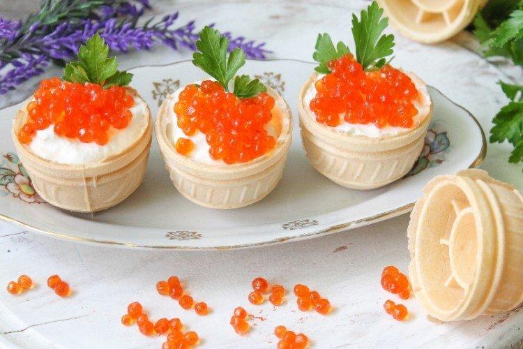 Pâte de fromage cottage au caviar rouge