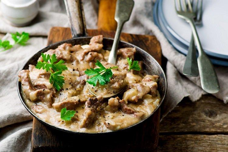 Poulet Stroganoff aux Aubergines