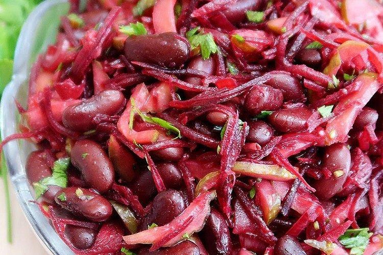 Salade de betteraves rouges et haricots rouges