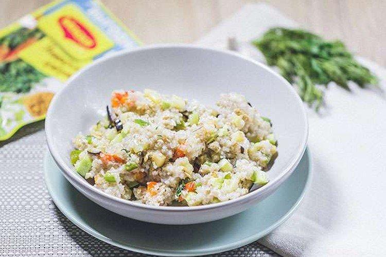 Bouillie d'orge aux courgettes