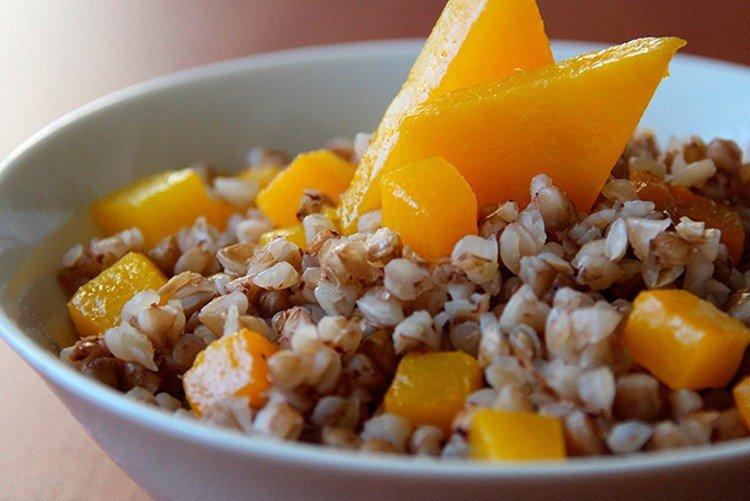 Bouillie de sarrasin à la citrouille