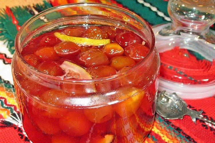 Confiture aux cerises et au citron