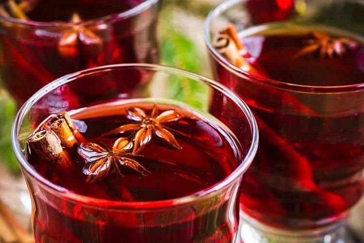 Compote de cerises, cannelle et anis étoilé