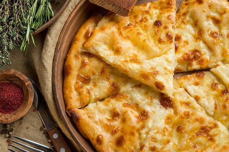 Tortillas au fromage suluguni