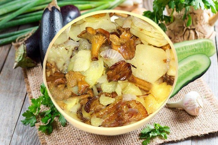 Pommes de terre braisées aux girolles