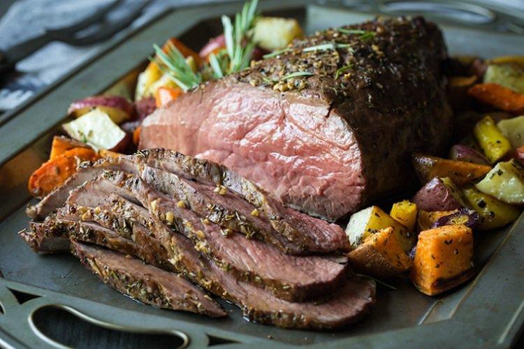 Rôti de boeuf aux légumes