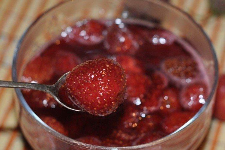 Confiture de fraises à la pectine