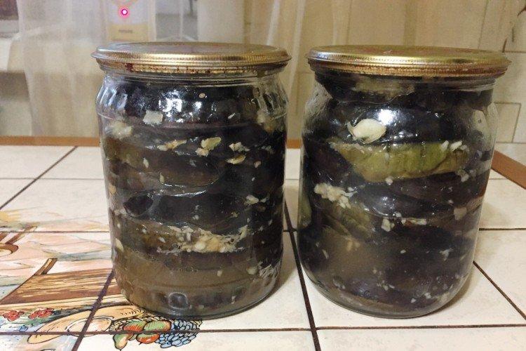 Salade d'aubergines à l'ail