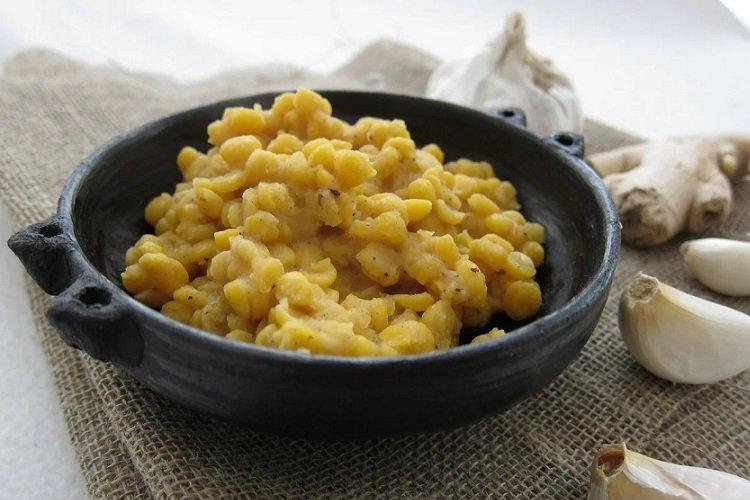 Bouillie de pois au beurre