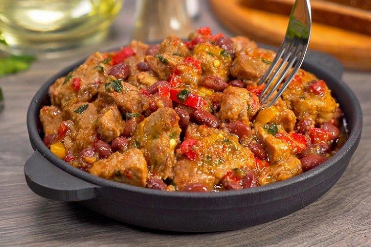 Ragoût de porc aux haricots