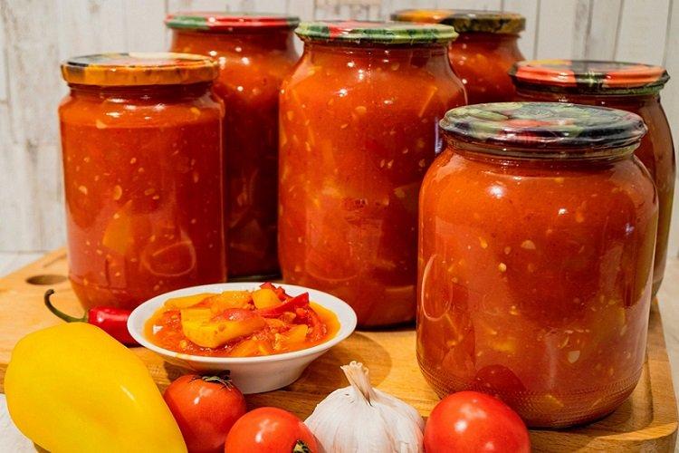 Salade de courgettes et tomates pour l'hiver
