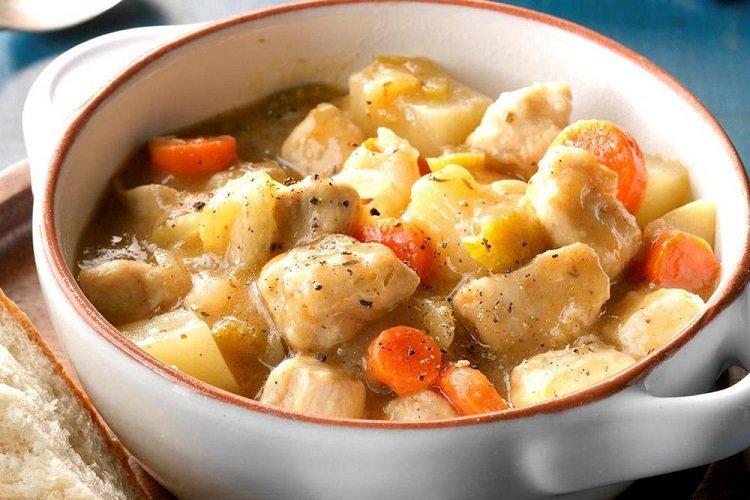 Poulet mijoté aux pommes de terre