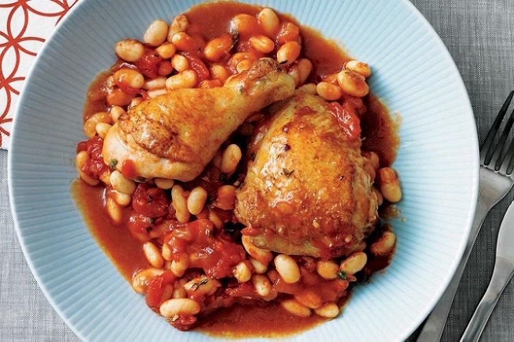 Poulet braisé aux haricots