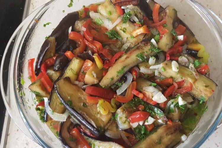Aubergines marinées au poivre