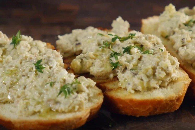 Apéritif sandwich aux aubergines