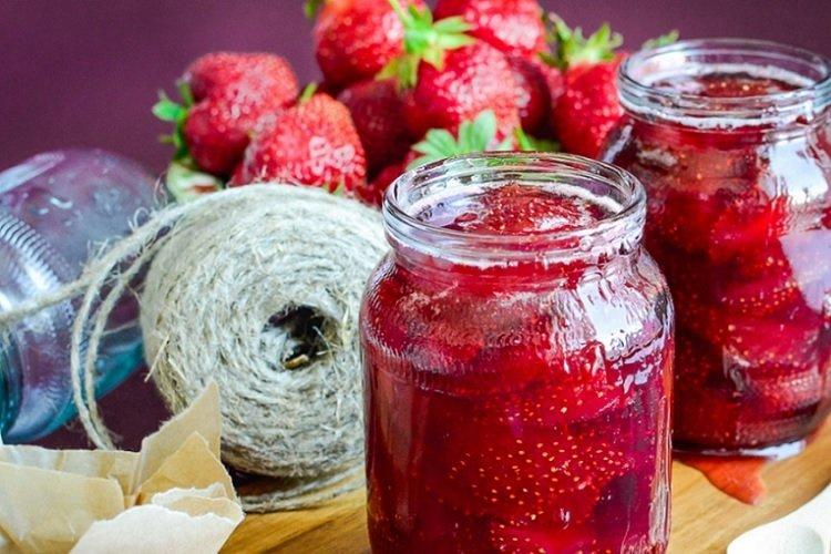 Confiture de fraises au cognac