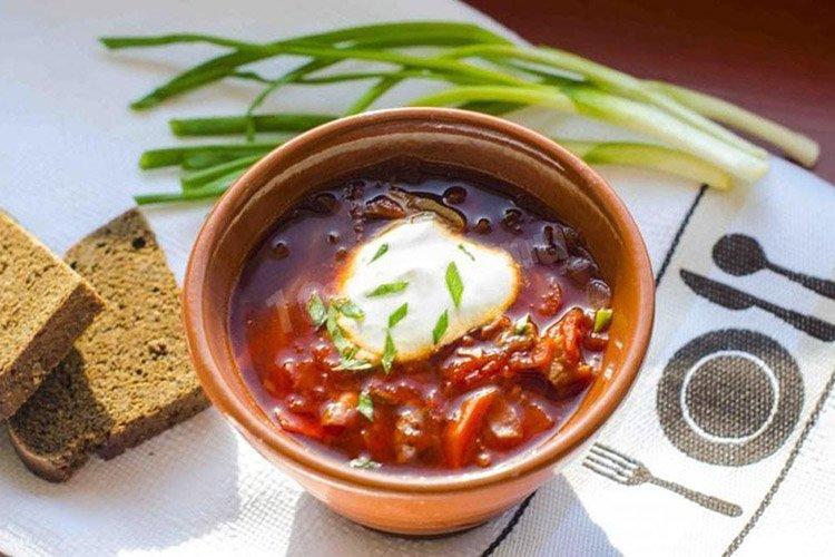 Bortsch végétarien aux haricots