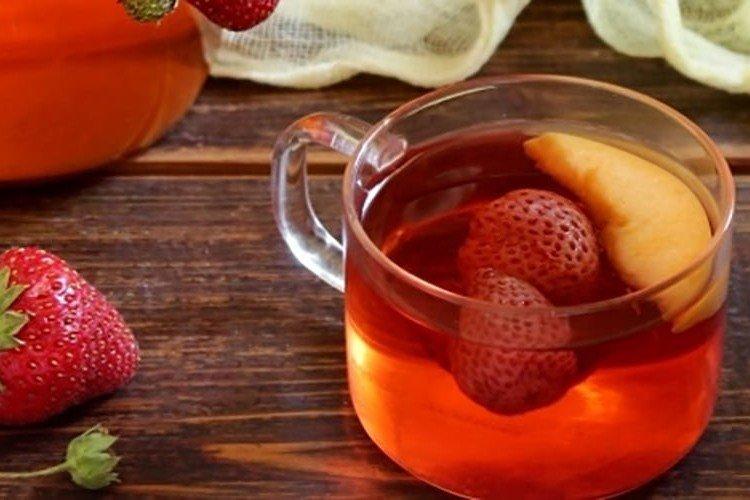 Fraises aux pêches pour l'hiver
