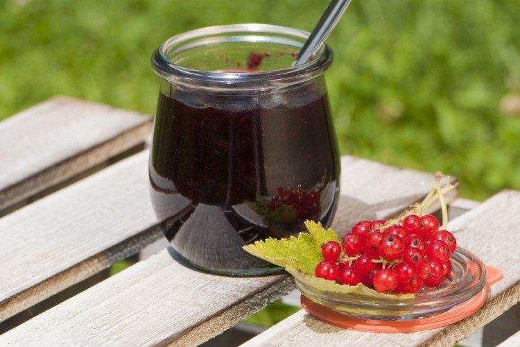Confiture de groseilles rouges et cerises