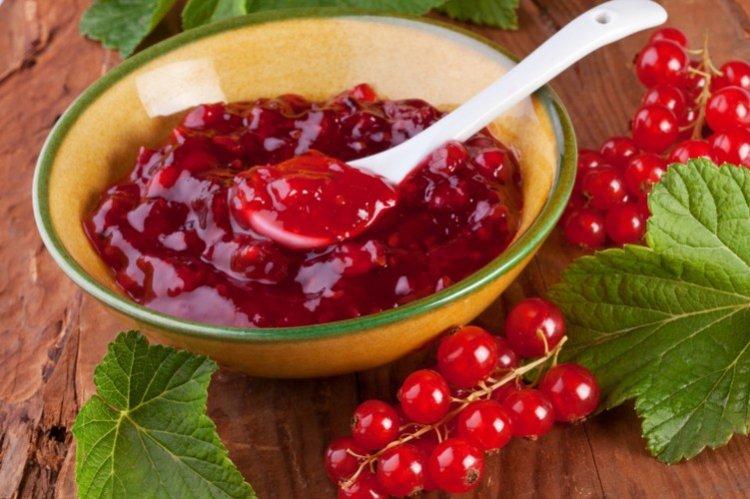 Confiture de groseilles au miel