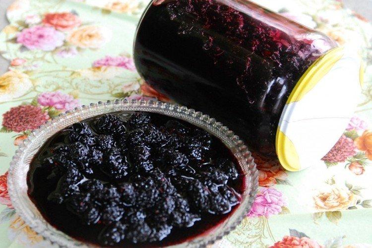 Confiture de mûres aux épices