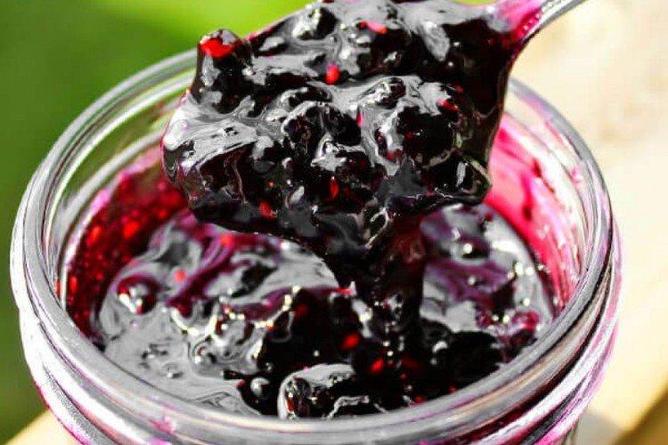 Confiture de cassis et irgi