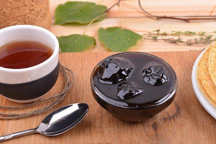 Confiture de noix vertes à l'orange