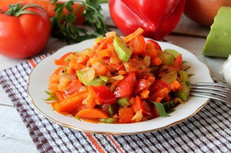 Sauté de légumes aux courgettes